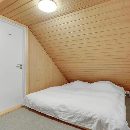 Сasa de vacaciones Gorgeous In Harboore With Indoor Swimming Pool