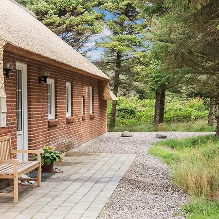Сasa de vacaciones Gorgeous In Harboore With Indoor Swimming Pool